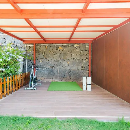 Wooden House With Private Pool Lush Garden San Cristóbal de La Laguna