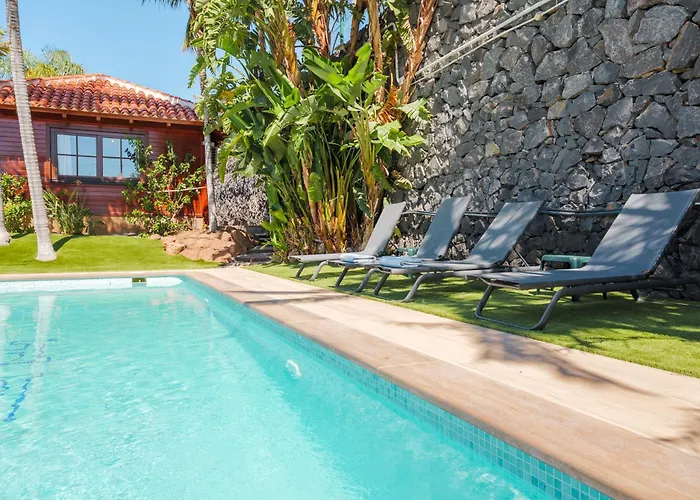 Wooden House With Private Pool Lush Garden La Laguna