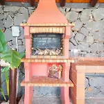 Ferienhaus Wooden House With Private Pool Lush Garden San Cristóbal de La Laguna