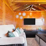 Ferienhaus Wooden House With Private Pool Lush Garden San Cristóbal de La Laguna
