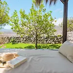 Ferienhaus Wooden House With Private Pool Lush Garden San Cristóbal de La Laguna